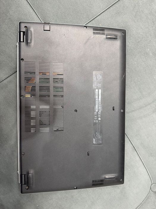 Ноутбук продаю пишите звоните