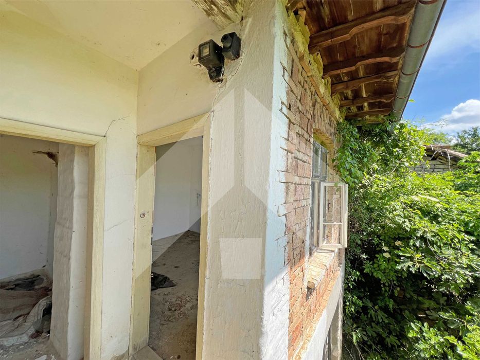 Продава се Къща в Нови пазар - 98 кв.м за 72 €/кв.м - Снимка #3