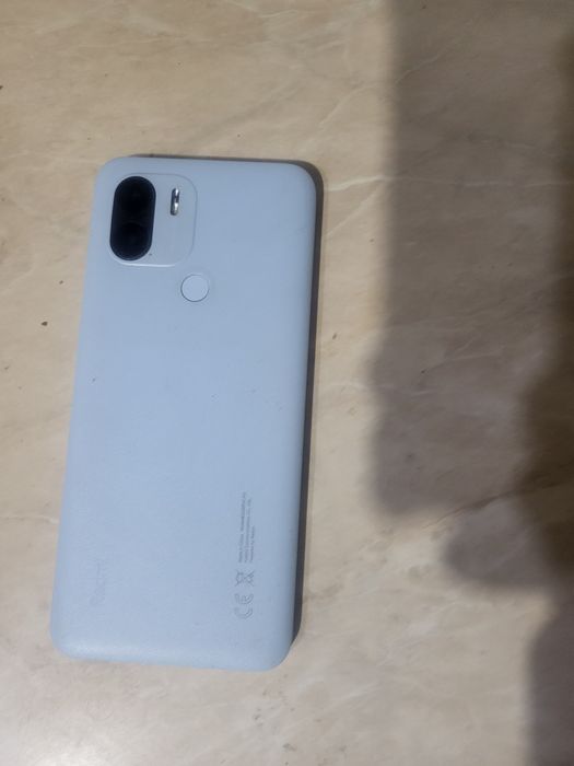 Продам телефон  Redmi A2+