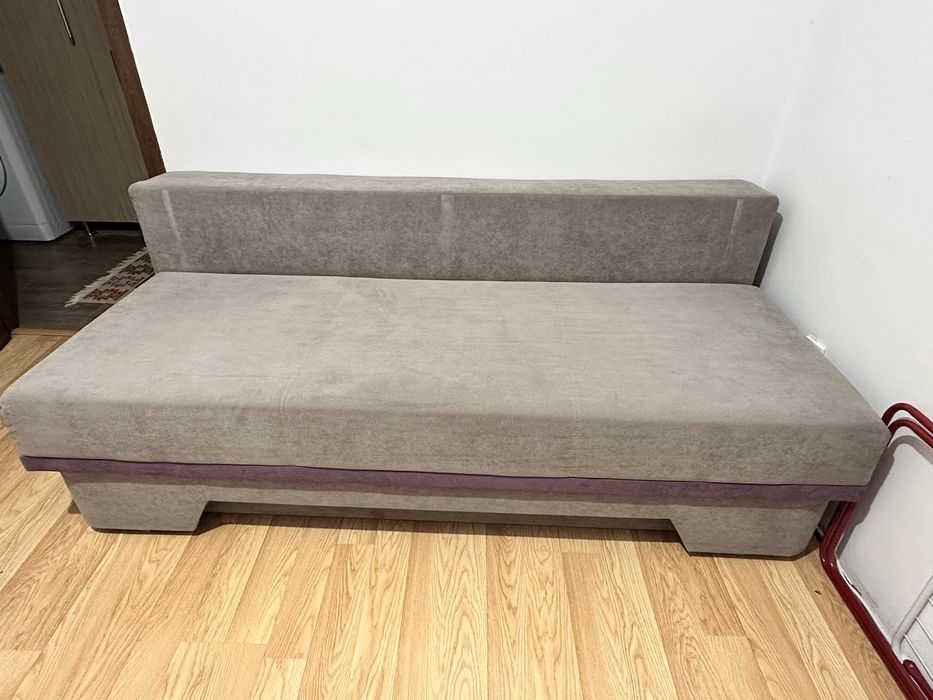 Vand canapea in sector 2