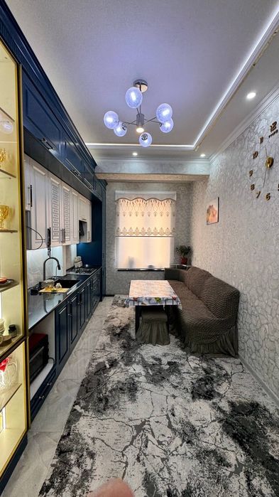 3 xona. 106kv Lyuks kvartira. 3-qavat. Srochno!