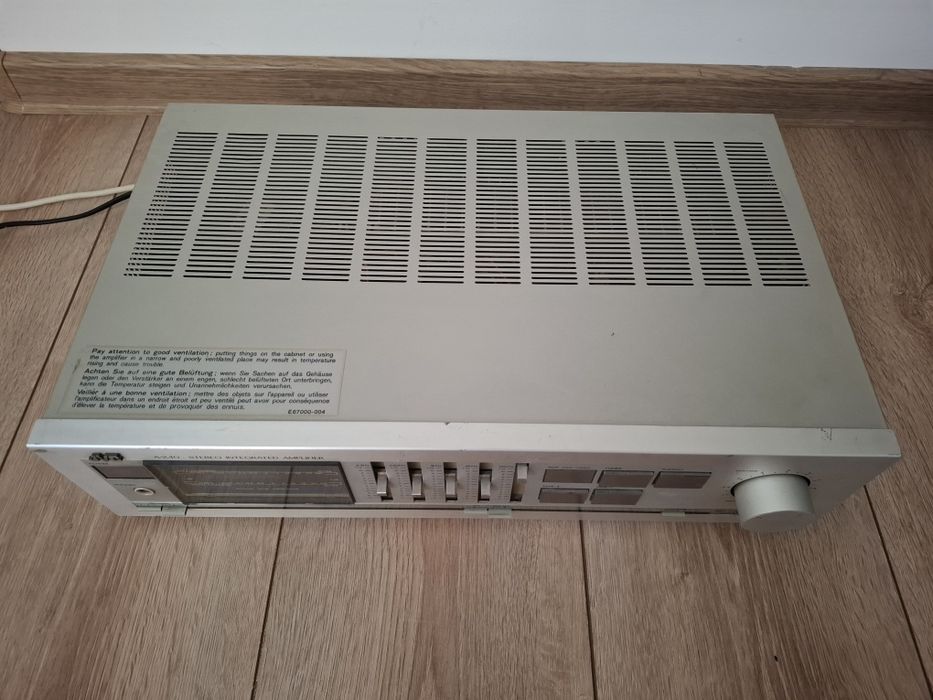 Amplificator JVC  A-X 40