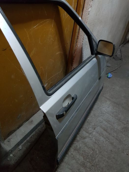 Предна дясна врата за Голф 2