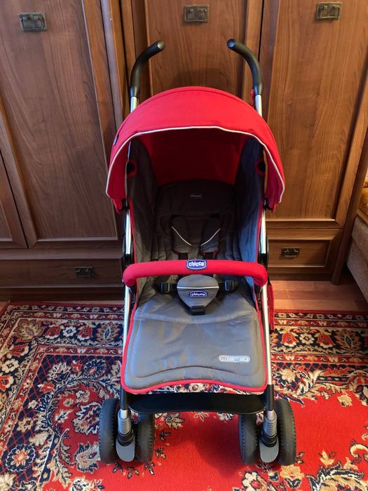 Продам коляску Chicco