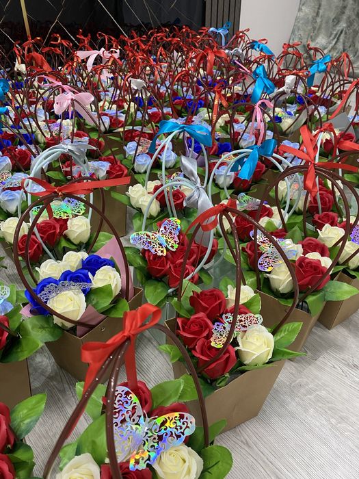 Мыльные розы цветы