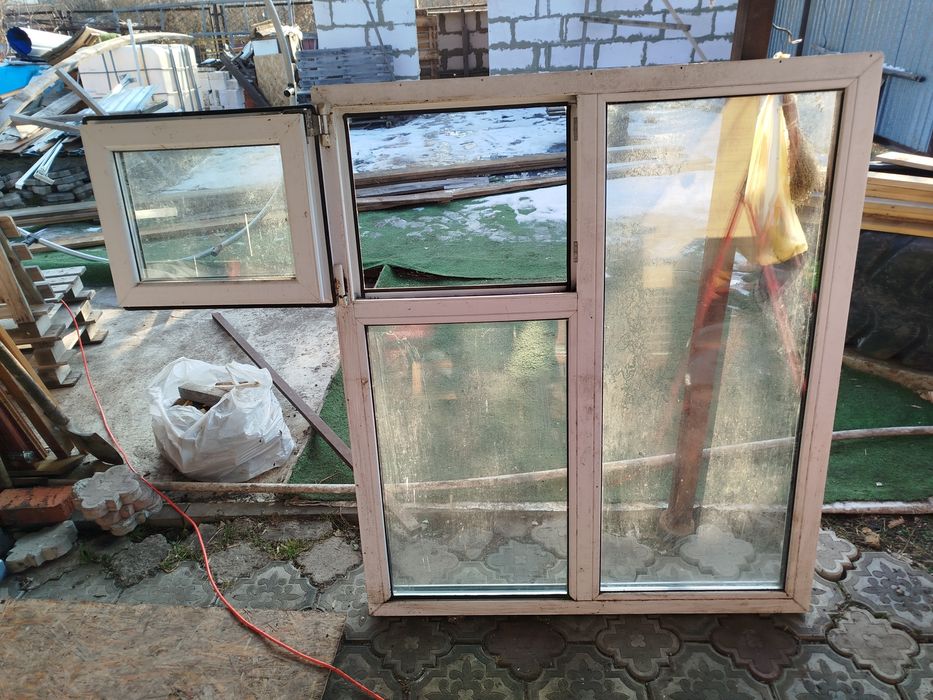 Продам Окно ПВХ и шкаф