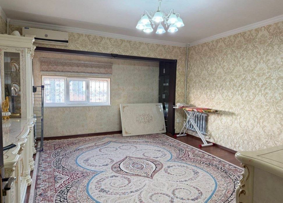 Продается квартира Юнусобад 13кв 2/7/9