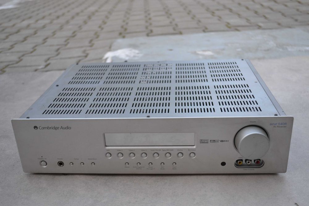 Amplificator Cambridge Audio Azur 540 R DEFECT