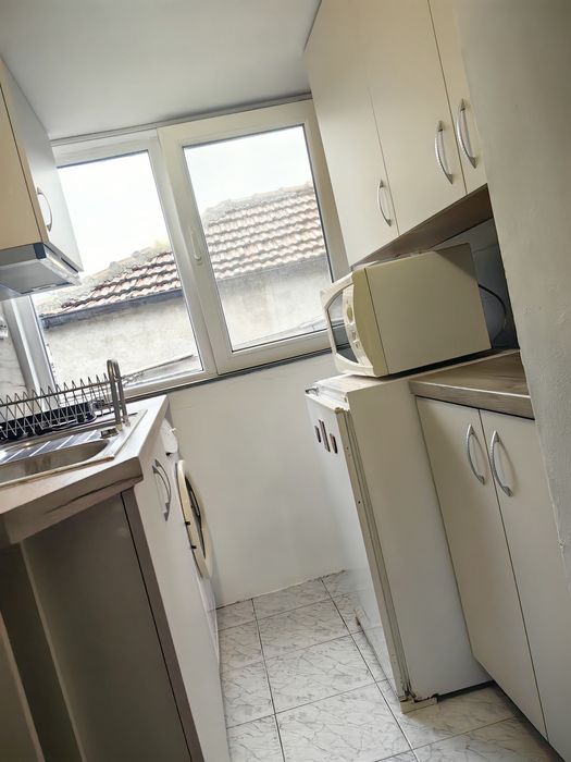 Дава се под наем Едностаен апартамент в Варна, Христо Ботев - 25 кв.м за 219.3 € - Снимка #4