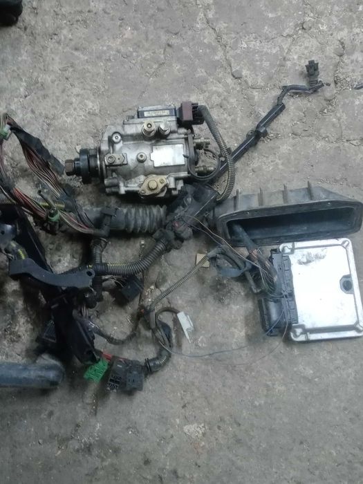 нафтова помпа за опел вектр2,2 дизел