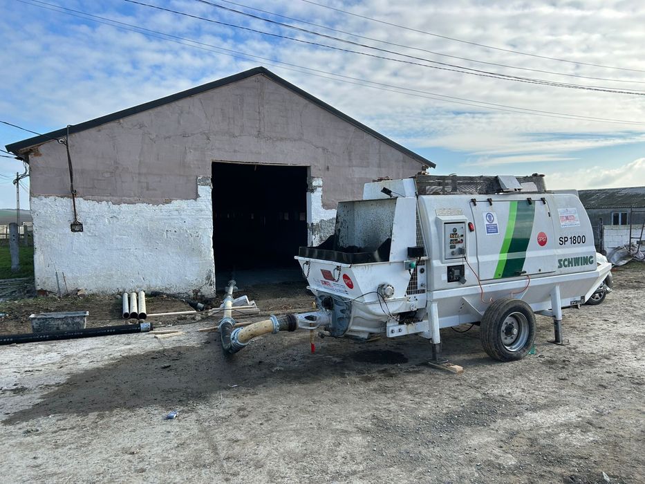De inchiriat pompa de beton Schwing SP-1800D.