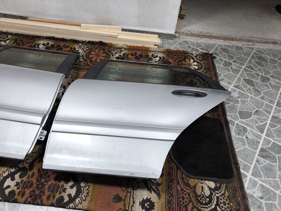 Задни врати за Мерцедес комби w203