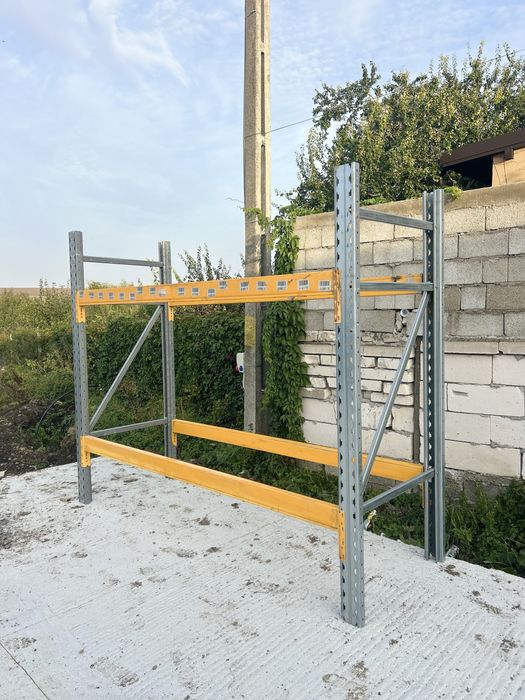 Rafturi metalice