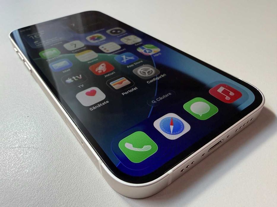  Apple / iPhone 12 64 Gb / White