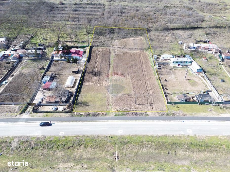 Teren Intravilan de vânzare  5.313 mp – Odaia Manolache, Jud. Galați