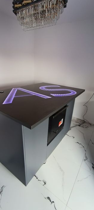 Execut mobila la comanda