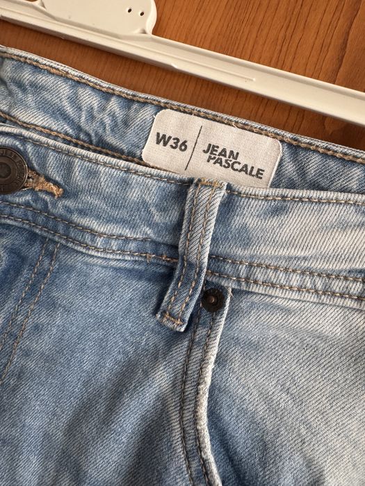 Blugi rupti JeanPascale