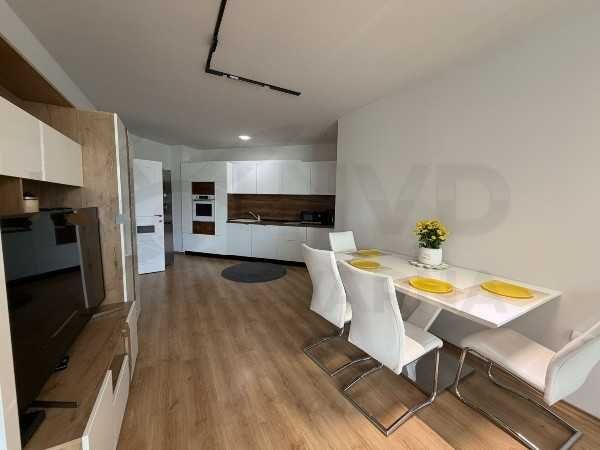 Дава се под наем Двустаен апартамент в Варна, Бриз - 87 кв.м за 897.6 € - Снимка #1