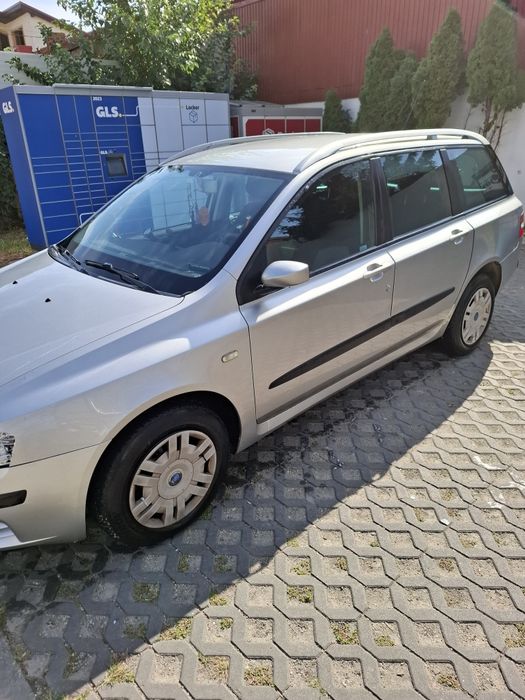 Fiat Stilo 1900 jtd Break sau schimb cu  Smart