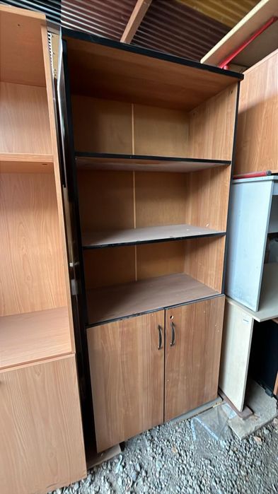 Шкафы для одежды, плательные и для документов