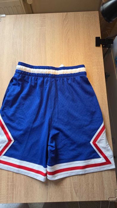 Pantaloni Jordan, de baschet, mar XS, noi fara eticheta