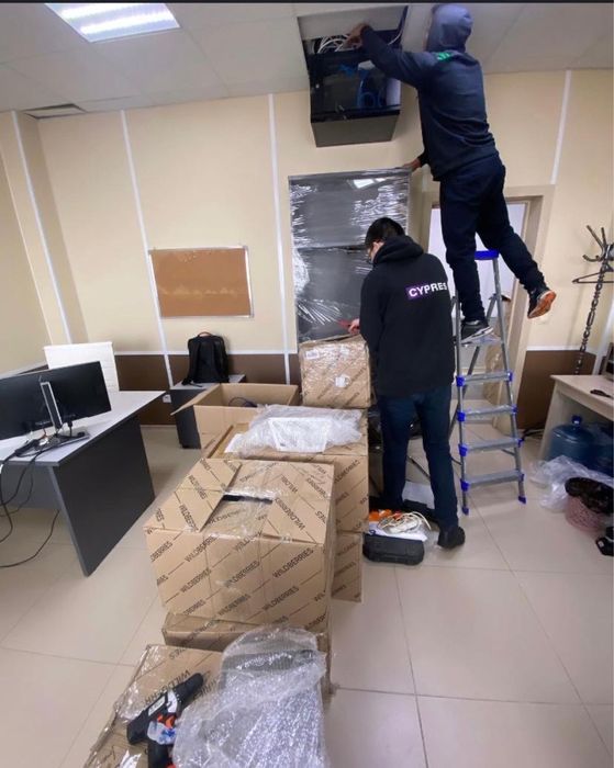 Грузоперевозки.