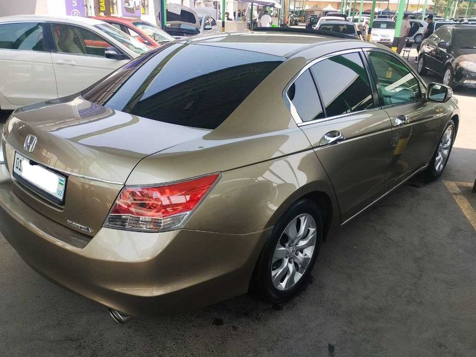 Honda Accord 2.4 автомат 2007 г.