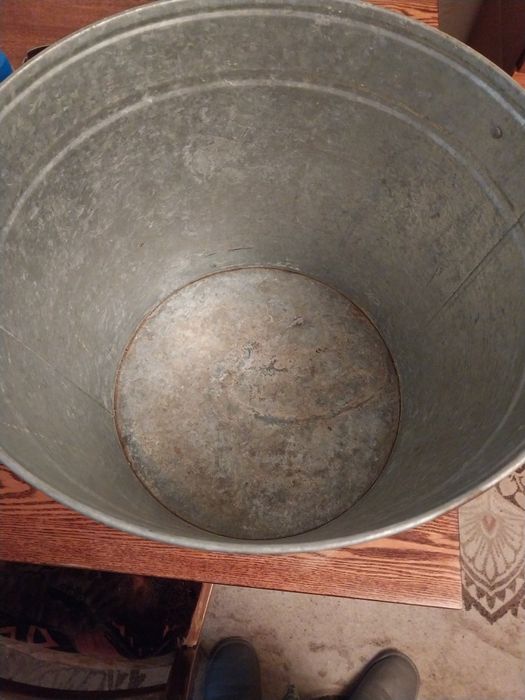 Оцинкованная ёмкость.