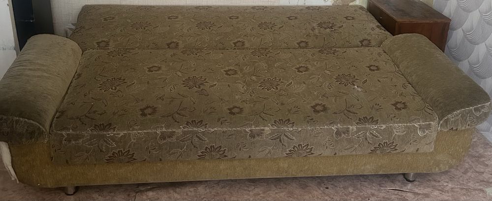 Продам диван тахту