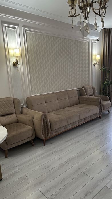 Диван с креслами