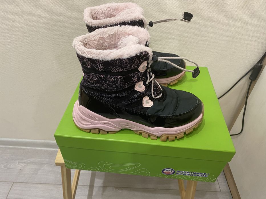 Сапоги для девочки, размер 35