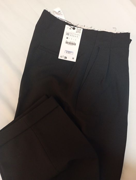 Комплект панталон и елек Зара