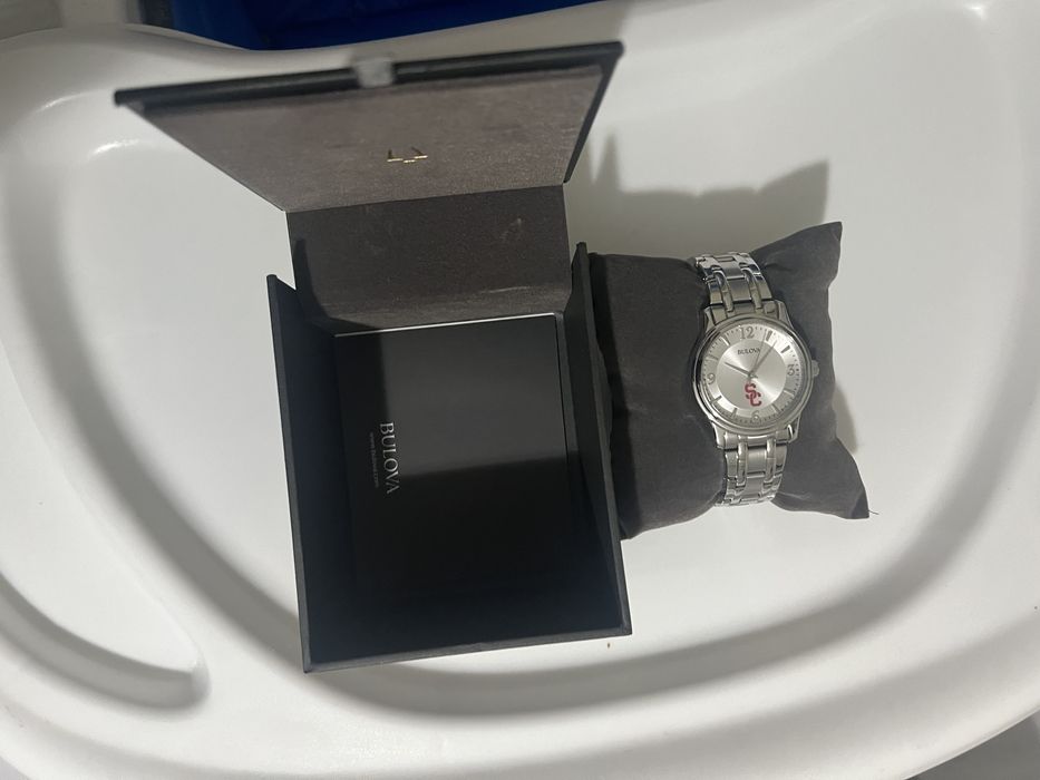 Часы новый SC  BULOVA