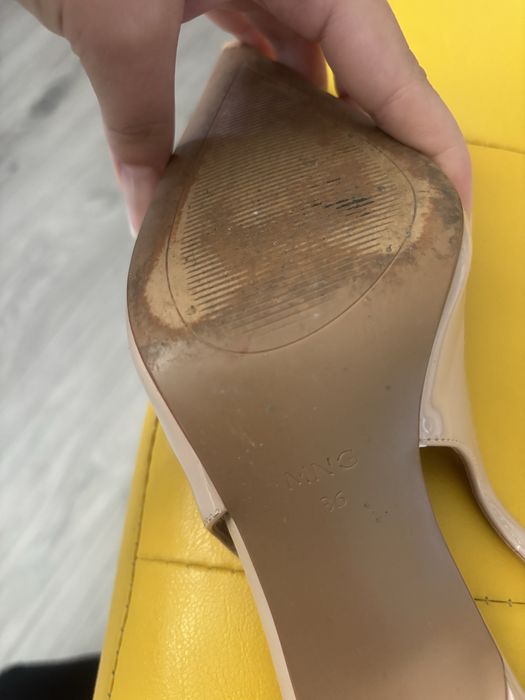 Tocuri kitten heels MANGO