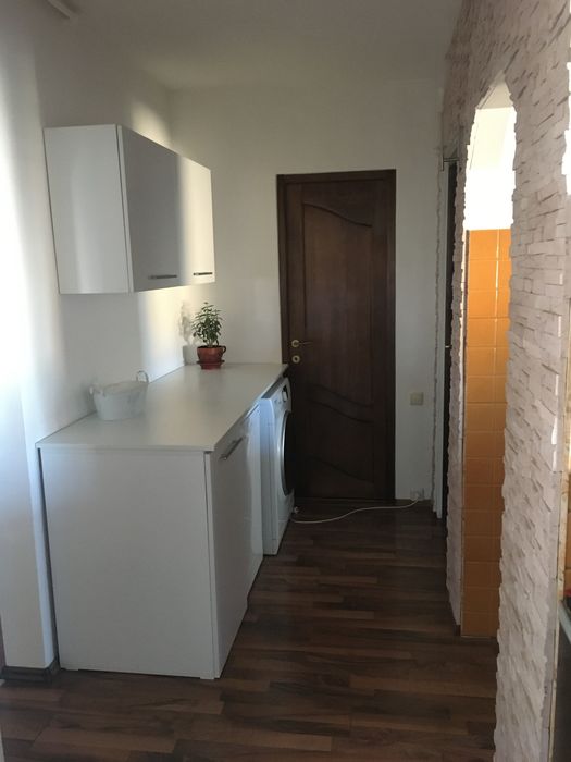 Apartament cu 4 camere