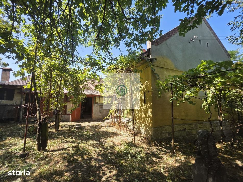 Casă cu teren 2.340 mp și toate utilitățile, Sântandrei, 5 min de Deva