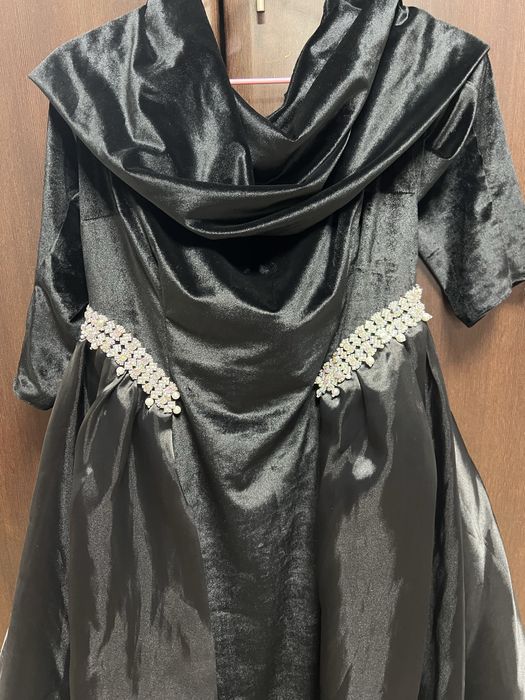 продам платье сшито на заказ