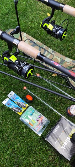 Set 2 Lansete Feeder Carbon 3,90m,2 Mulinete 5000,Senzori,2 Monturi+Matriță, Geantă Transport+Suporți+Fir
