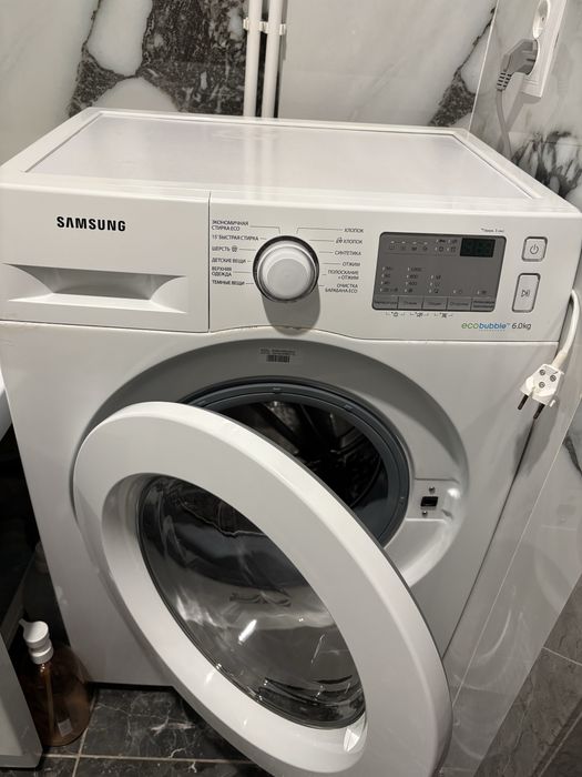 Стиральная машинка автомат Самсунг
