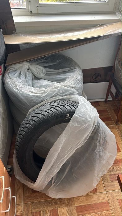 Зимние шины в отличном состоянии