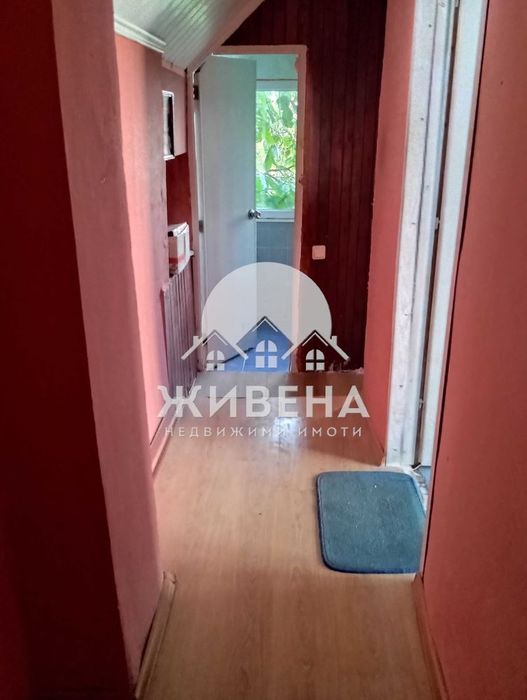 Продава къща в м-т Акчелар
