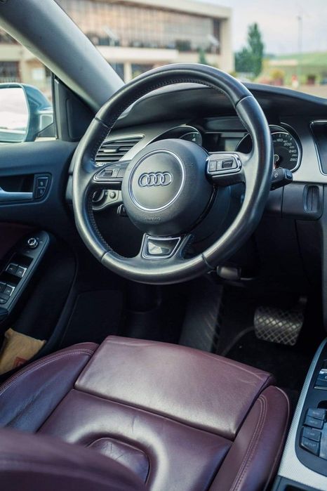 AUDI A5 2.0 TDI 177CP AUTOMATĂ - 2012