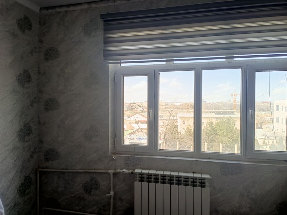 Uchtepa tuman 21 kv da Sheriklikga ikki xona uyninig bir xonasi berila