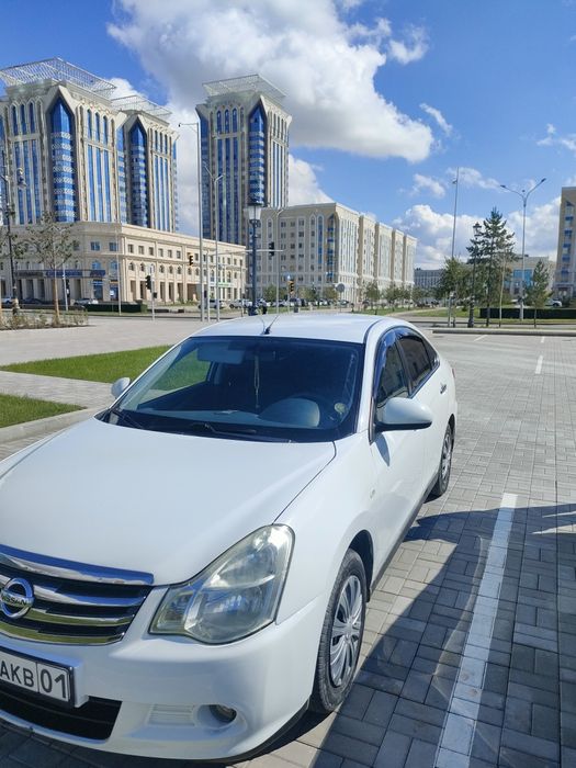 Продам автомобиль Nissan Almera 2015 года коробка автомат.Проб 140000.
