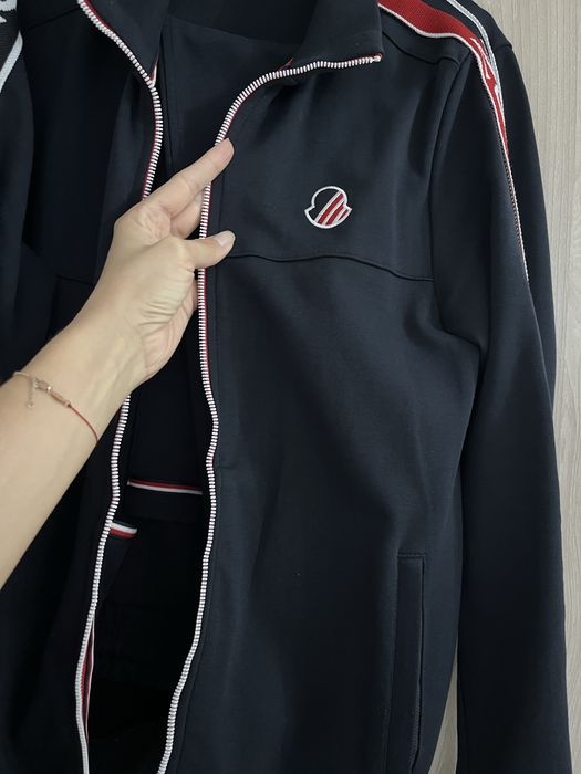 Костюм мужской Moncler