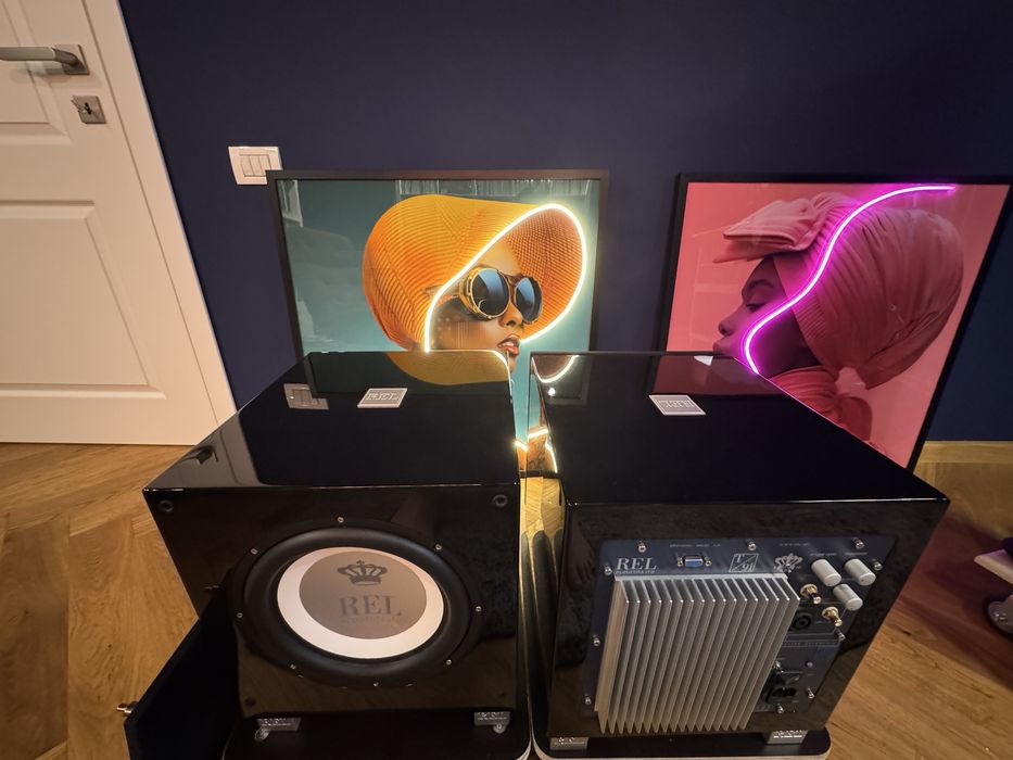Anunt actualizat! REL T/9i – subwoofer pentru un bass rapid, precis și perfect integrat