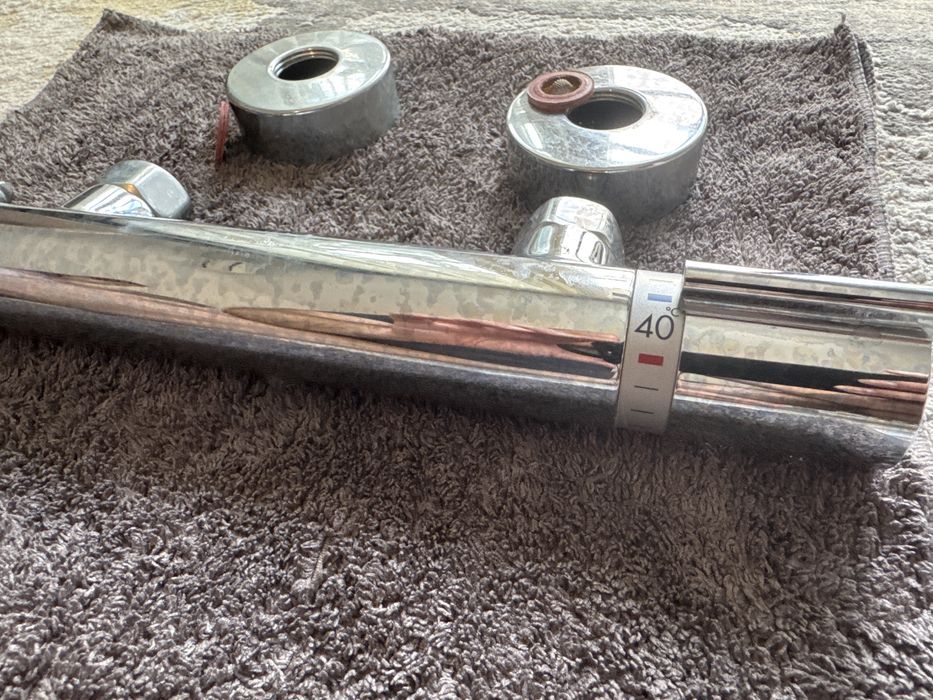 Batrerie baie Grohe cu reglare temperatura