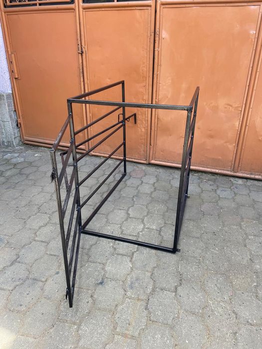 Boxe duble sau simple pentru muls oi