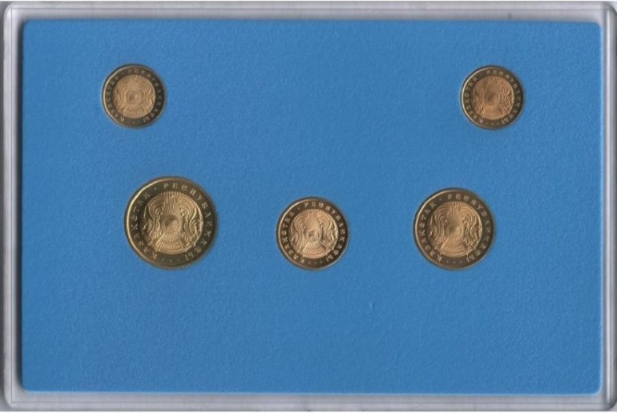 Коллекция монет (тенге)