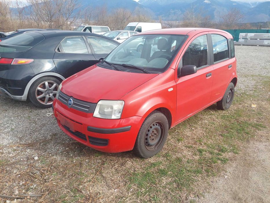 Fiat Panda 1,2 i,  Фиат Панда на части! 
Април 2005, Хечбек